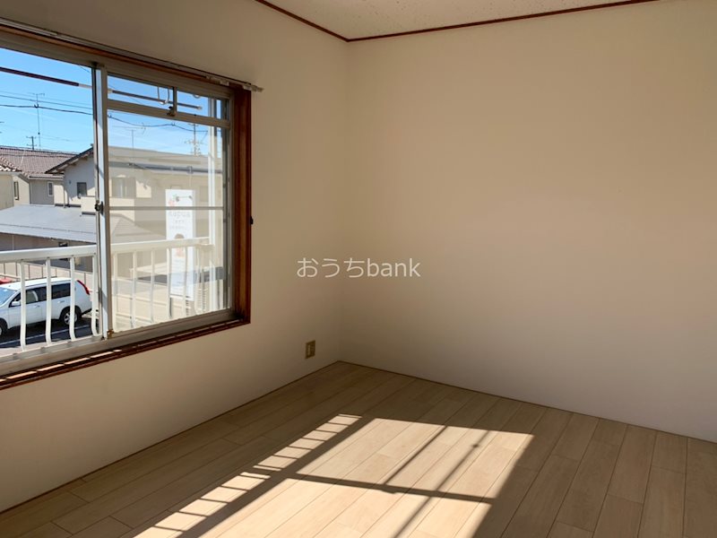 その他部屋・スペース　南向きで日当たりの良い室内