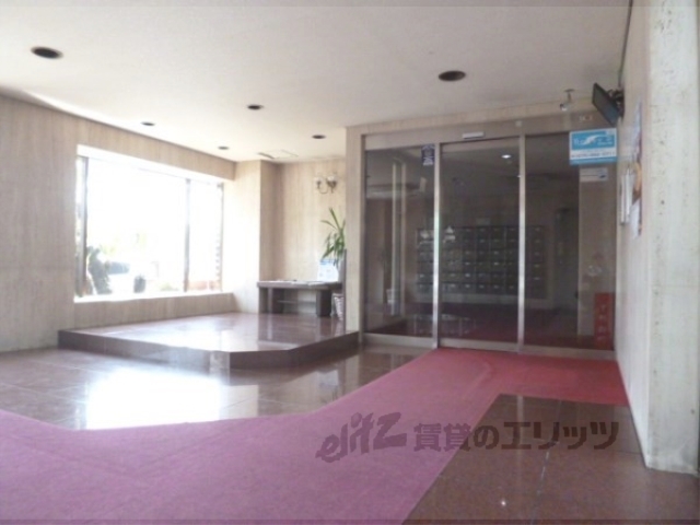 ロビー　ロビー