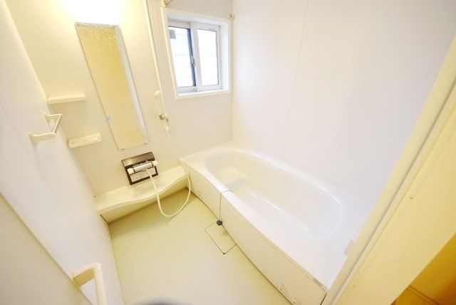 バス・シャワールーム　★詳細はタウンハウジングまでお気軽に♪★