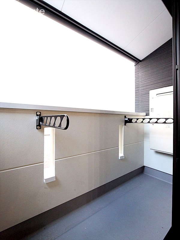 バルコニー　ベランダ