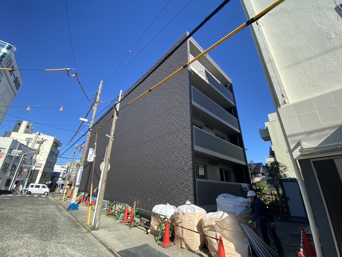 建物外観　建築中