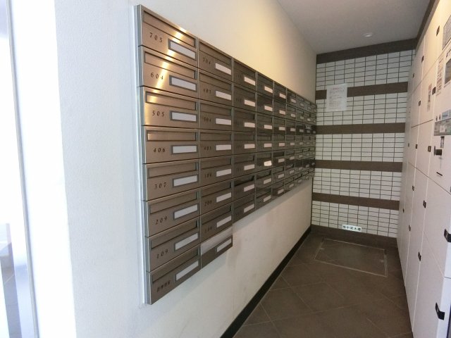 エントランス　パークアクシス蒲田壱番館