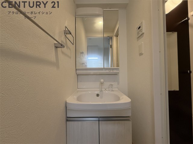 洗面設備　独立洗面化粧台付きでおすすめです！