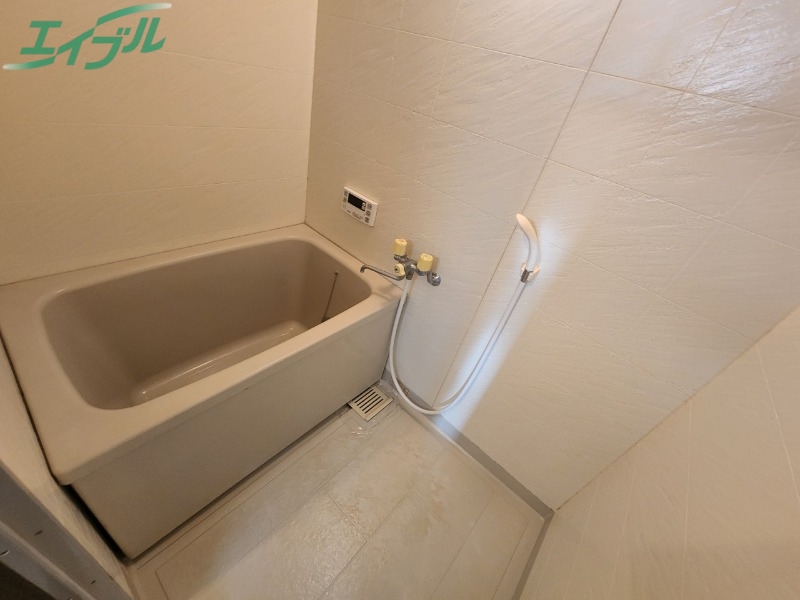 バス・シャワールーム　同物件別室画像