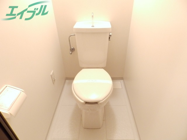 トイレ　同物件別室画像