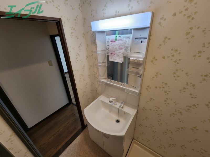 洗面設備　同物件別室画像