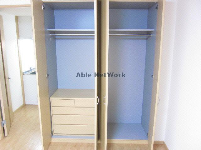 収納　クローゼット