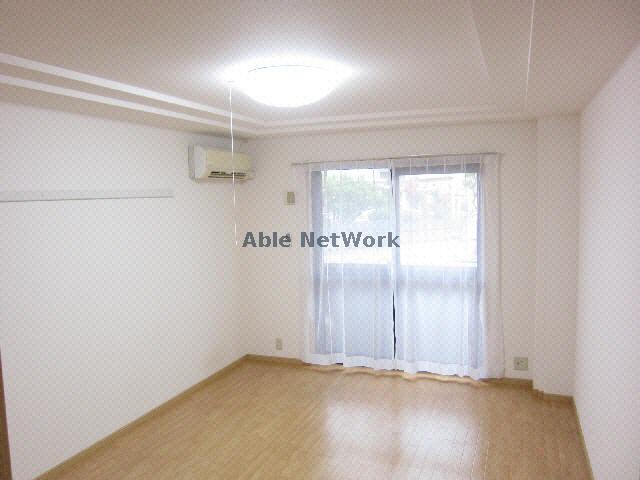 居室・リビング　洋室