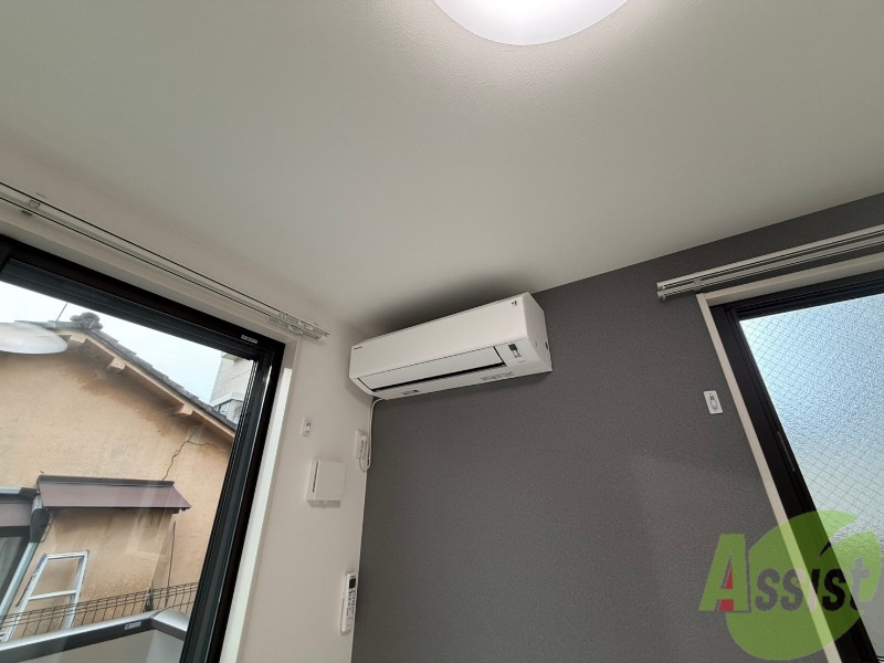 その他設備　エアコンも設置されております。毎日の暮らしが快適になりますね