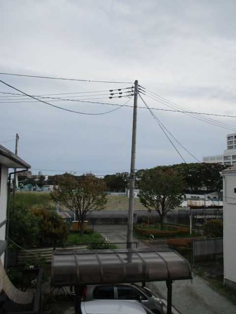 眺望　写真は202号室（反転）のものになります。