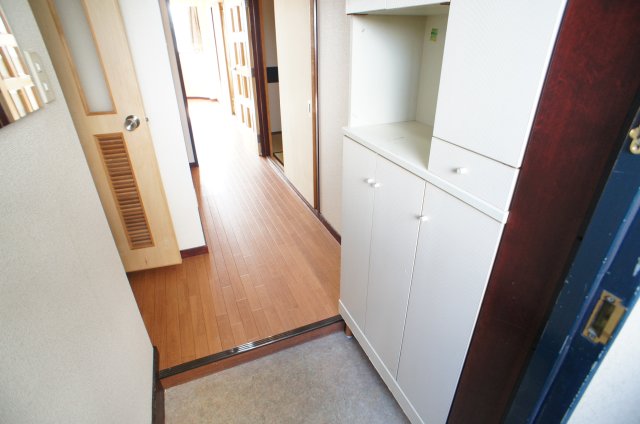 玄関　明るい玄関です