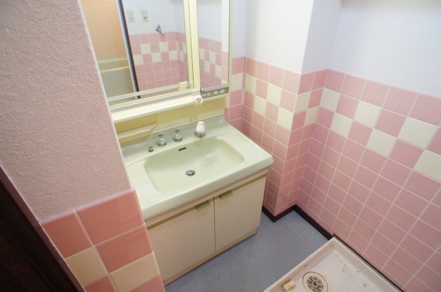 洗面設備　広い洗面スペース