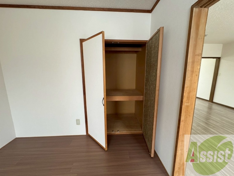 収納　こちらは収納です。物をしまう事ができますね！