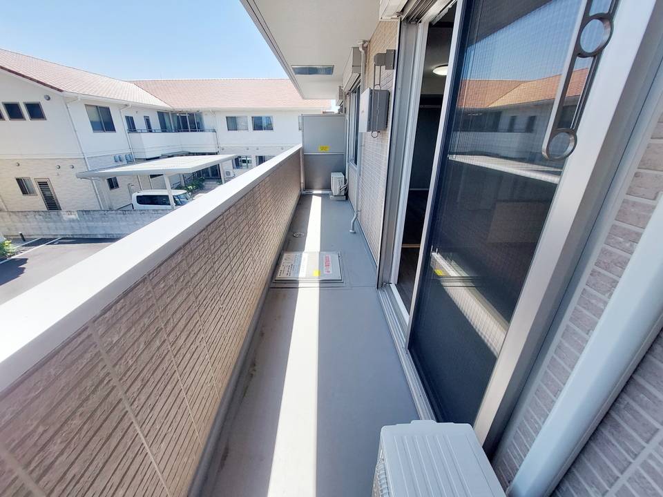 バルコニー　バルコニー