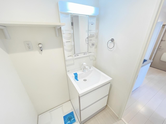 洗面設備　お問い合わせはミニミニ徳重店へ。