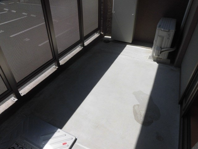 バルコニー　同型タイプ（反転）