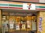 コンビニ　セブンイレブン 新宿早稲田高校前店（コンビニ）まで12m