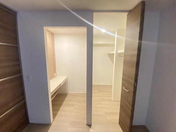 収納　ウォークインクローゼット！