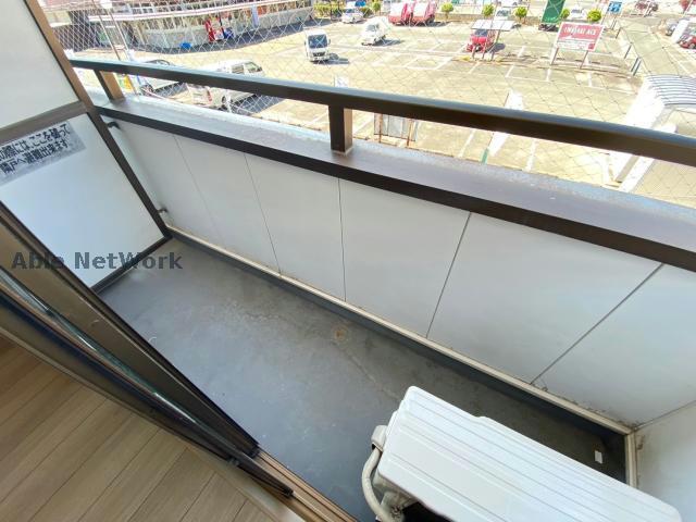 バルコニー　※同型・現況優先