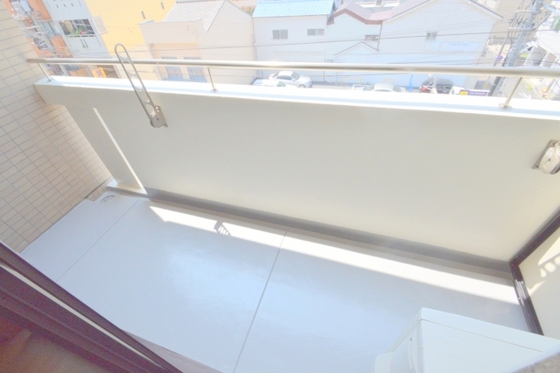 バルコニー　バルコニーも広めです！