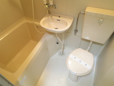 バス・シャワールーム　※別部屋参考写真