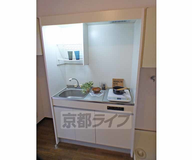 キッチン　ワイドサイズのキッチンです。