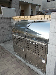 その他　敷地内専用ごみ置き場完備です。