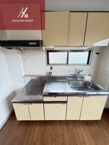 エントランス　建物の内部です