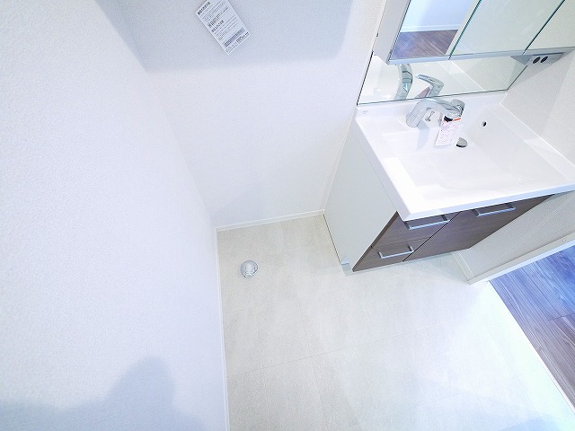 その他設備　室内洗濯機置場