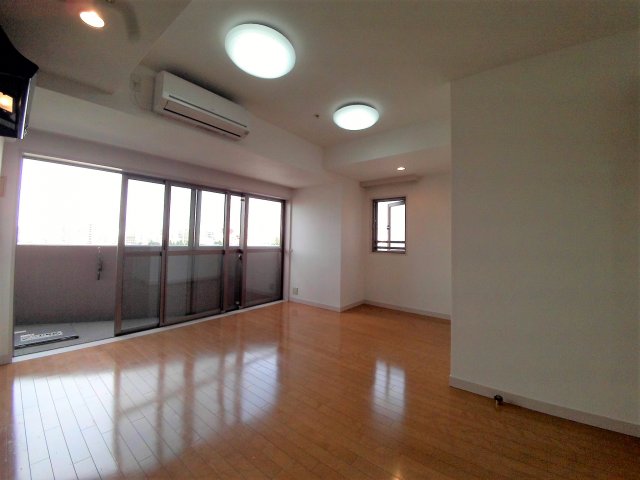 居室・リビング　11.9帖のリビング・ダイニング【ソフィア音羽】