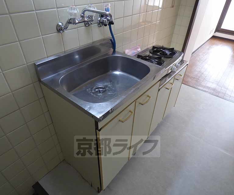 キッチン　キッチンです。