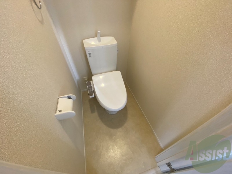 トイレ　トイレはウォシュレット機能付き。シャワートイレは日本の宝。