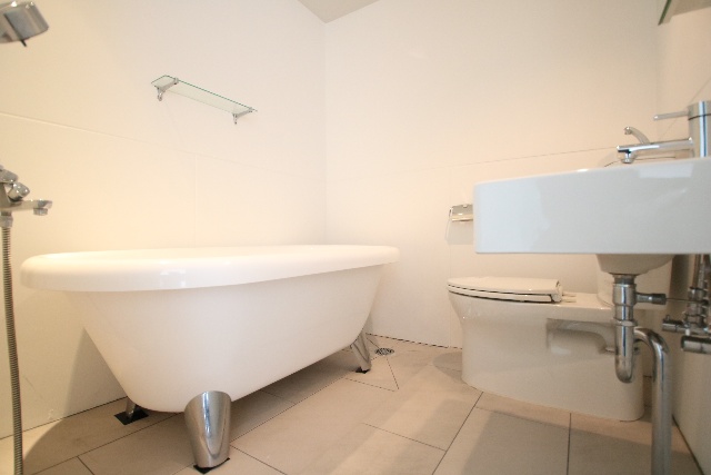 バス・シャワールーム　※別室の参考写真の為、現況優先です。