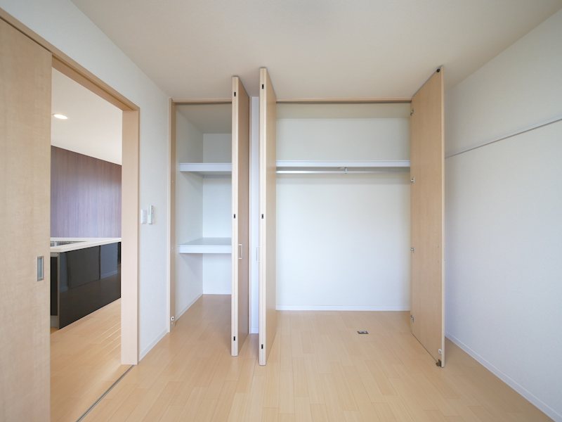 収納　クローゼット（洋室6.2帖）