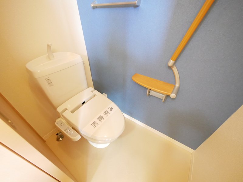 トイレ　ウォシュレット