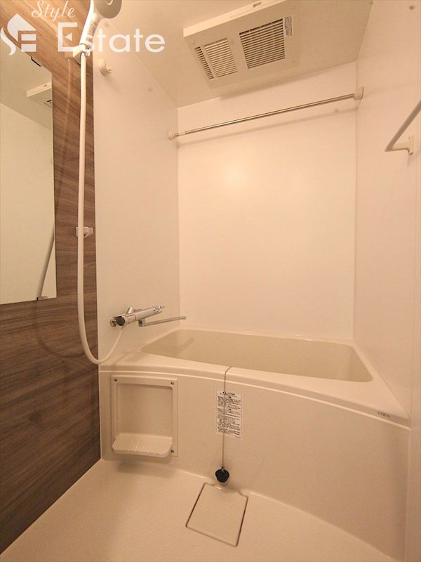 バス・シャワールーム　同仕様内装