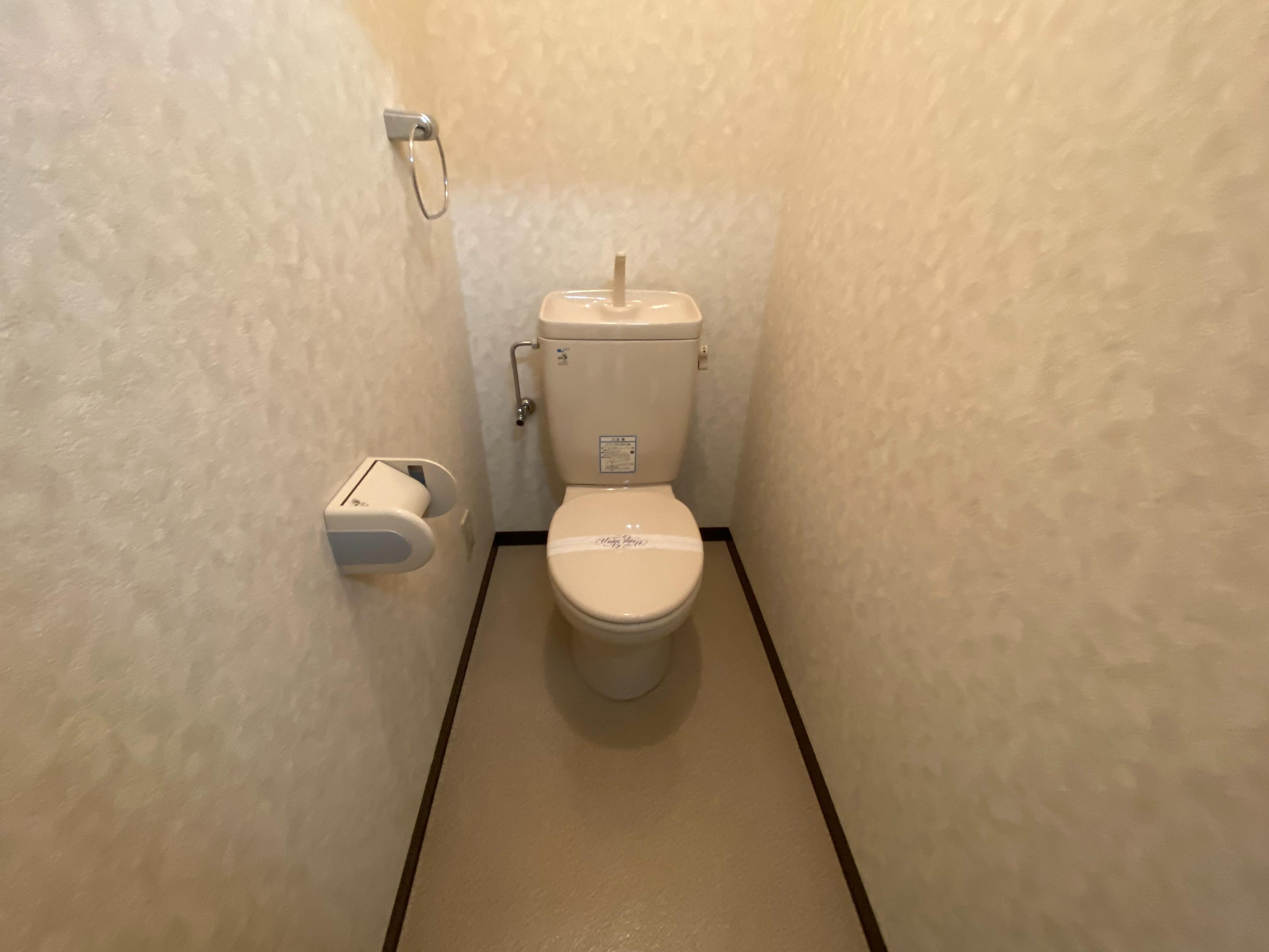 トイレ　トイレ