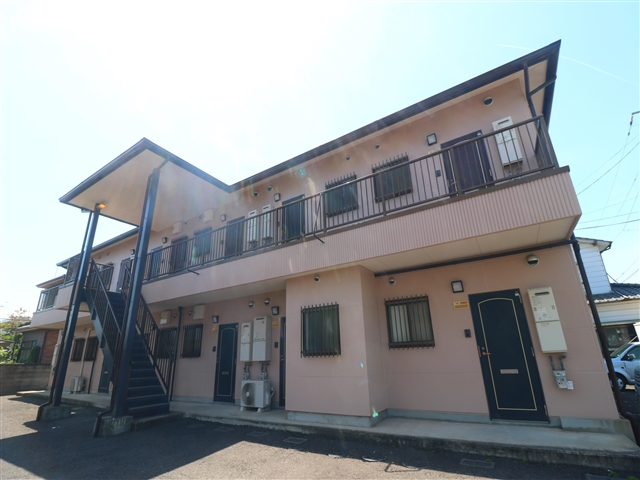 建物外観　2023.12月外壁塗装済み