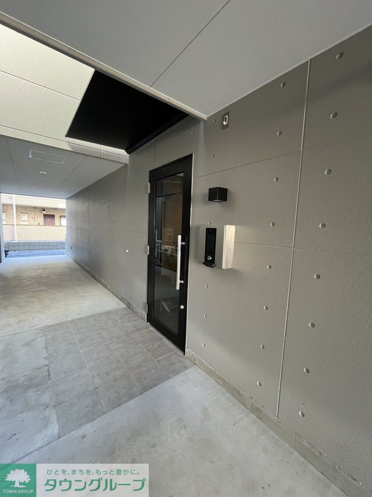 エントランス　エントランス