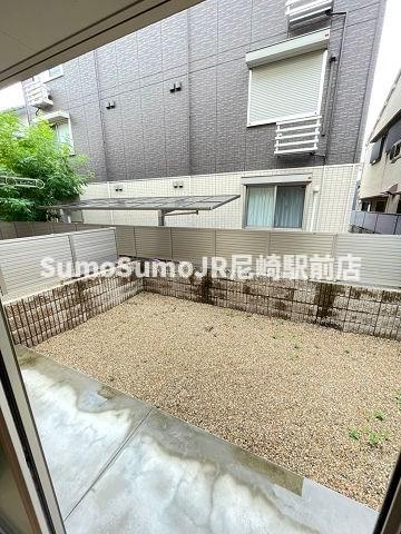 庭　お庭が付いています