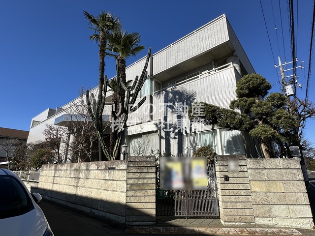 建物外観　インターネット使用料無料です。