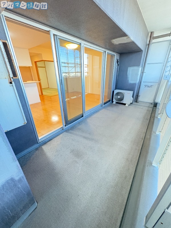 バルコニー　※同一タイプ