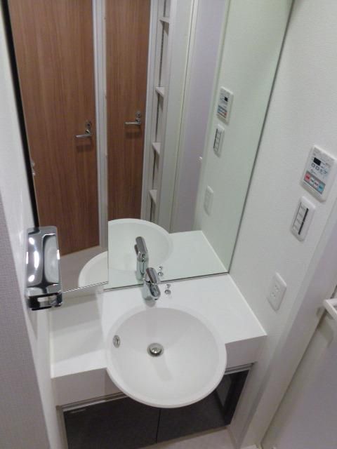 洗面設備　独立洗面台