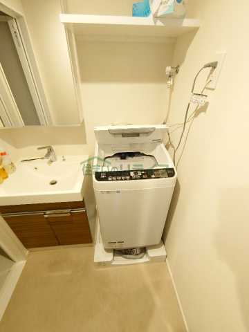 洗面設備　クレヴィスタ練馬桜台II