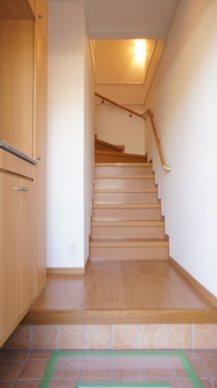 玄関　図面と現状に相違がある場合には現状を優先