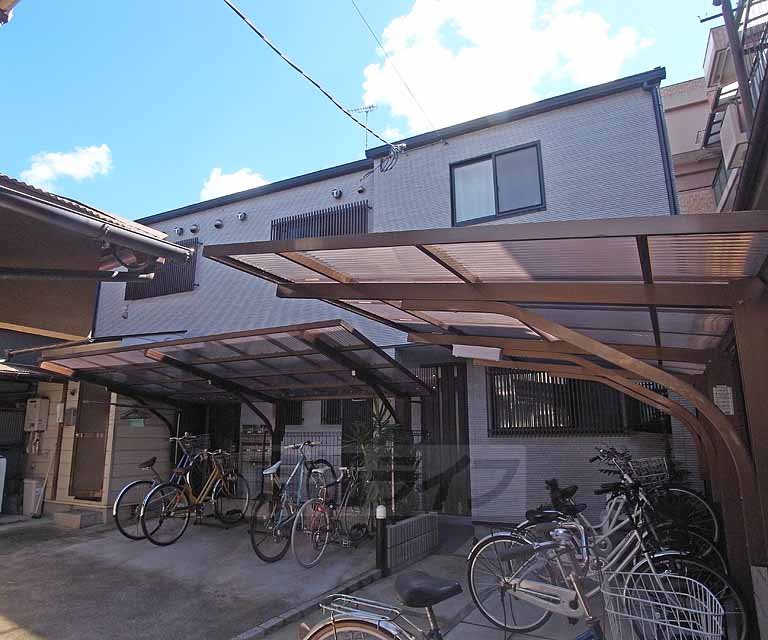 建物外観　・お問い合わせは京都ライフまで・
