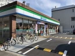 コンビニ　ファミリーマート東中浜六丁目店（コンビニ）まで116m