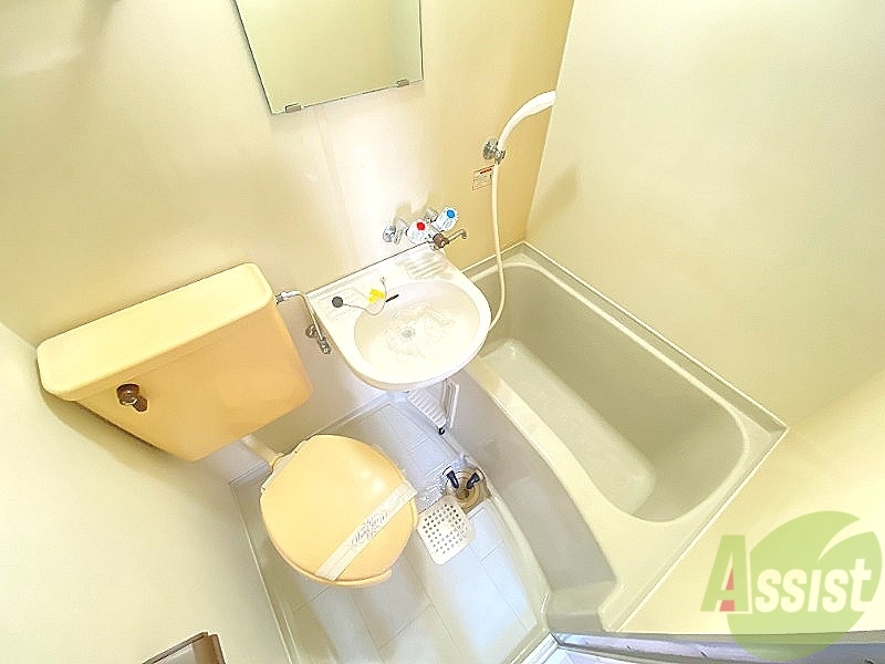 バス・シャワールーム