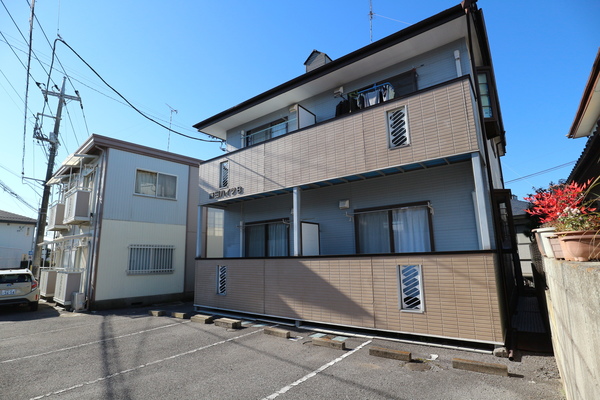 建物外観　陽当り良いです！