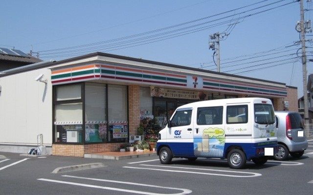 コンビニ　セブンイレブン倉敷西中新田店（コンビニ）まで1000m